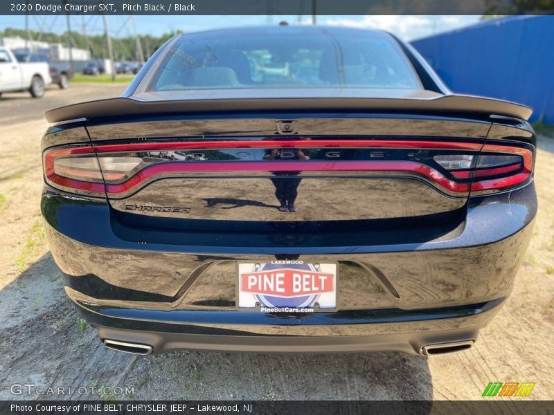 Pitch Black / Black 2020 Dodge Charger SXT
