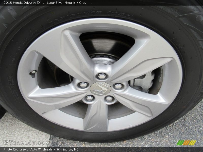 Lunar Silver Metallic / Gray 2018 Honda Odyssey EX-L