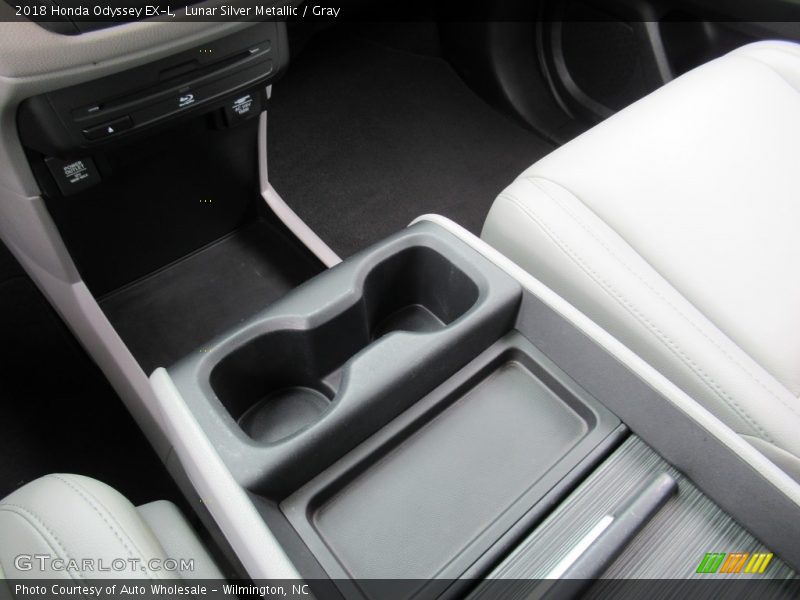 Lunar Silver Metallic / Gray 2018 Honda Odyssey EX-L