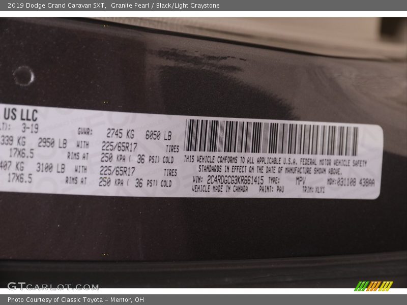 Granite Pearl / Black/Light Graystone 2019 Dodge Grand Caravan SXT