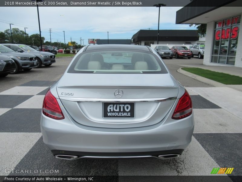 Diamond Silver Metallic / Silk Beige/Black 2018 Mercedes-Benz C 300 Sedan