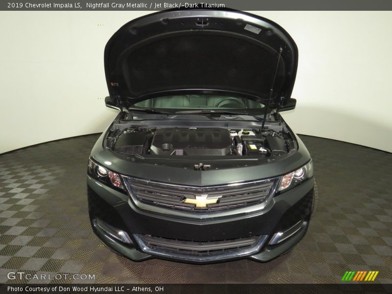 Nightfall Gray Metallic / Jet Black/­Dark Titanium 2019 Chevrolet Impala LS