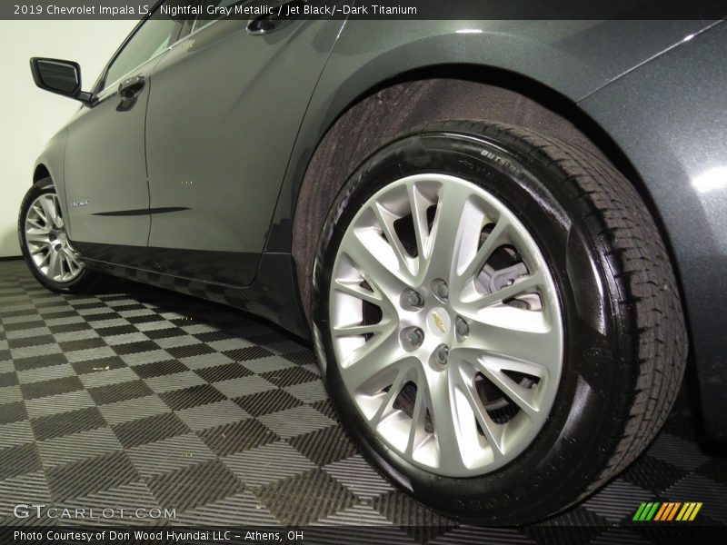 Nightfall Gray Metallic / Jet Black/­Dark Titanium 2019 Chevrolet Impala LS