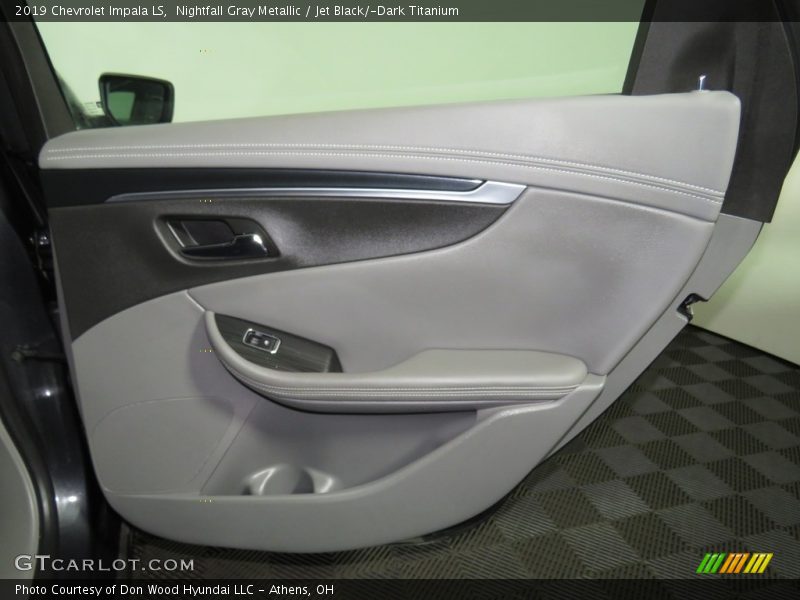 Nightfall Gray Metallic / Jet Black/­Dark Titanium 2019 Chevrolet Impala LS
