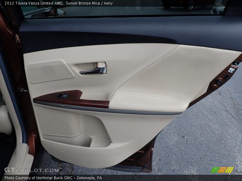 Sunset Bronze Mica / Ivory 2012 Toyota Venza Limited AWD