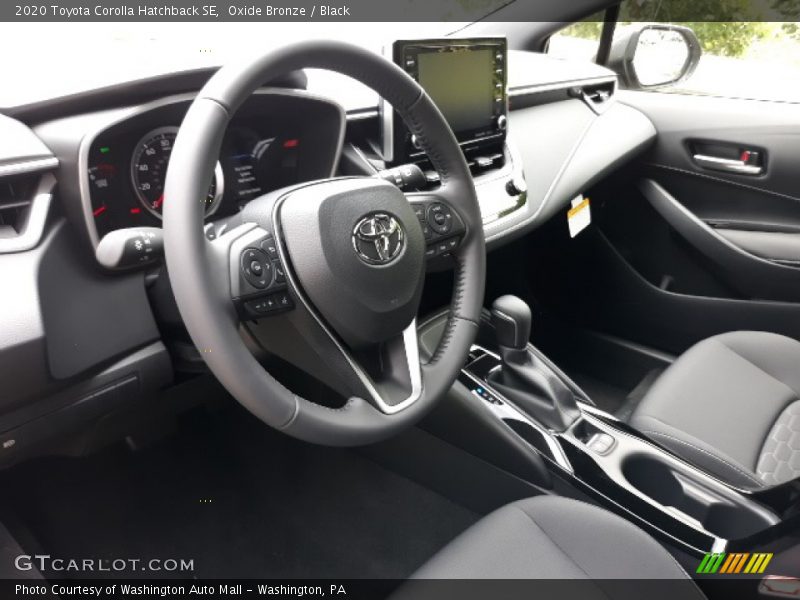 Oxide Bronze / Black 2020 Toyota Corolla Hatchback SE