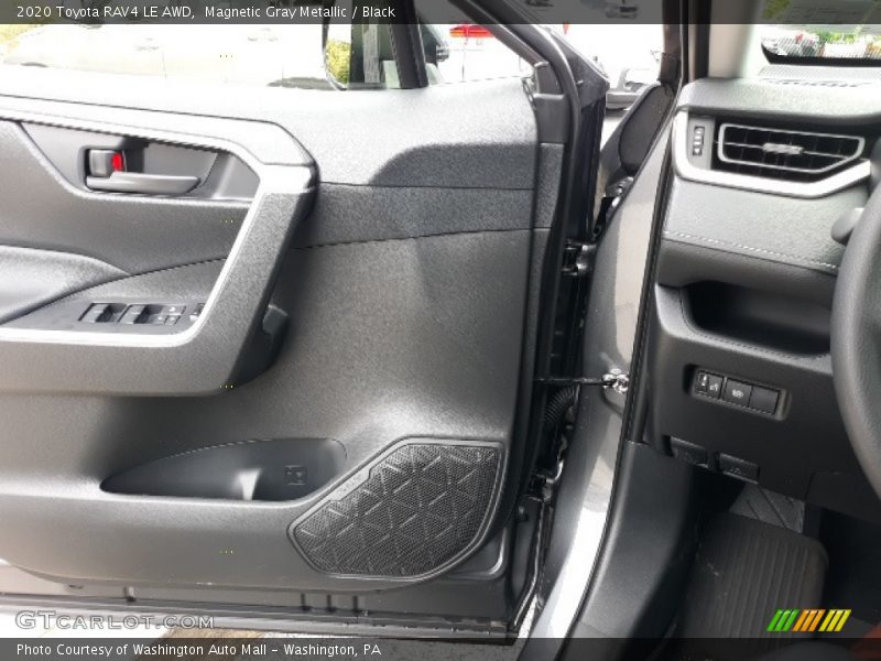 Magnetic Gray Metallic / Black 2020 Toyota RAV4 LE AWD