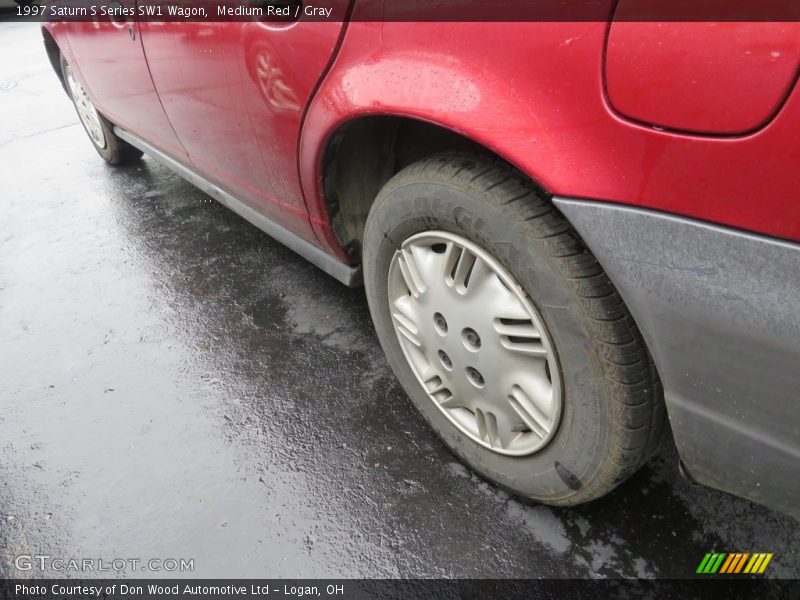 Medium Red / Gray 1997 Saturn S Series SW1 Wagon