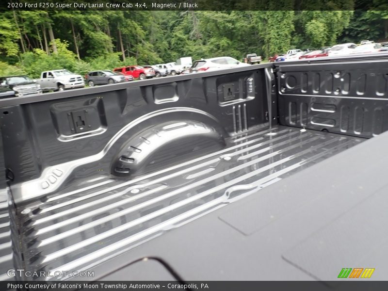 Magnetic / Black 2020 Ford F250 Super Duty Lariat Crew Cab 4x4