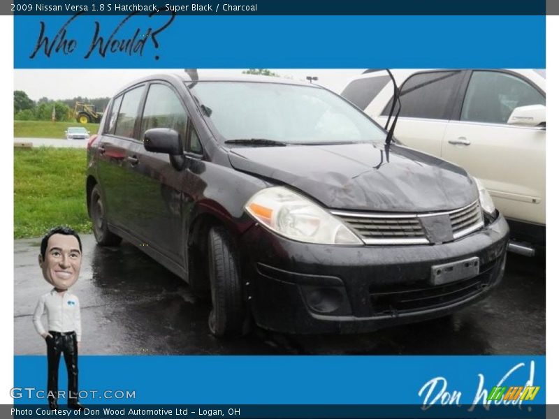 Super Black / Charcoal 2009 Nissan Versa 1.8 S Hatchback