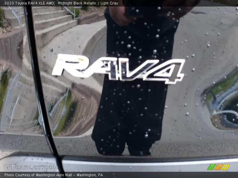 Midnight Black Metallic / Light Gray 2020 Toyota RAV4 XLE AWD