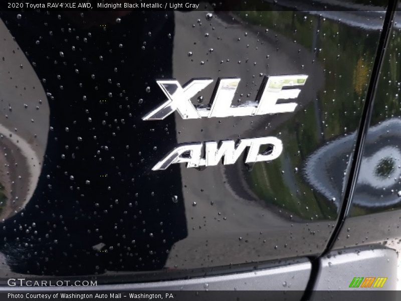 Midnight Black Metallic / Light Gray 2020 Toyota RAV4 XLE AWD