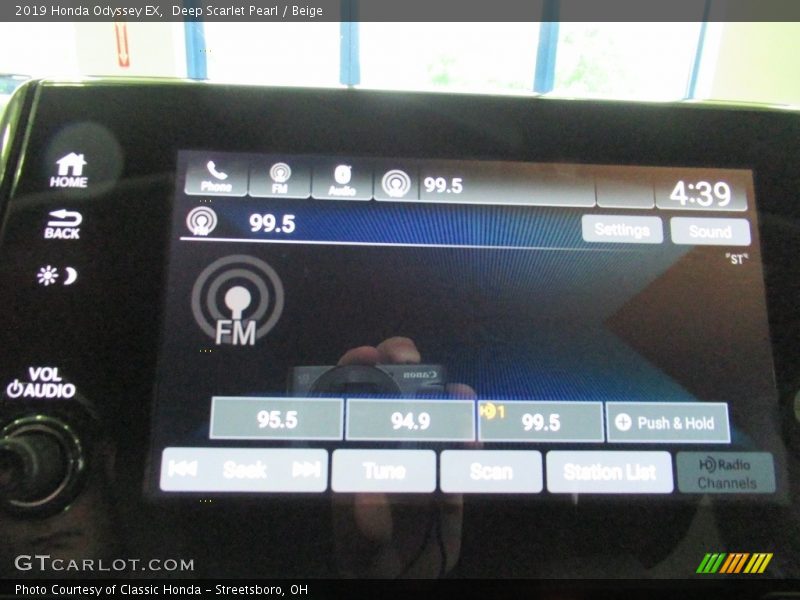 Deep Scarlet Pearl / Beige 2019 Honda Odyssey EX