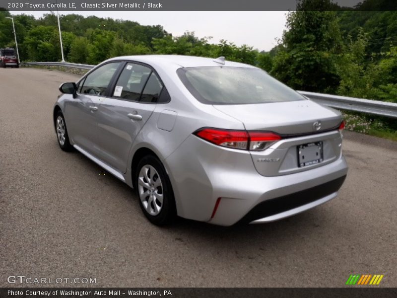 Classic Silver Metallic / Black 2020 Toyota Corolla LE