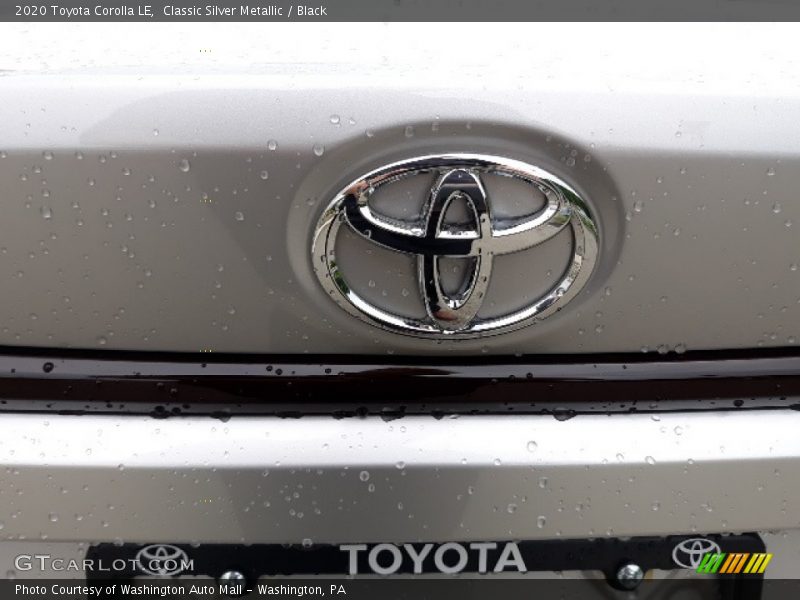 Classic Silver Metallic / Black 2020 Toyota Corolla LE