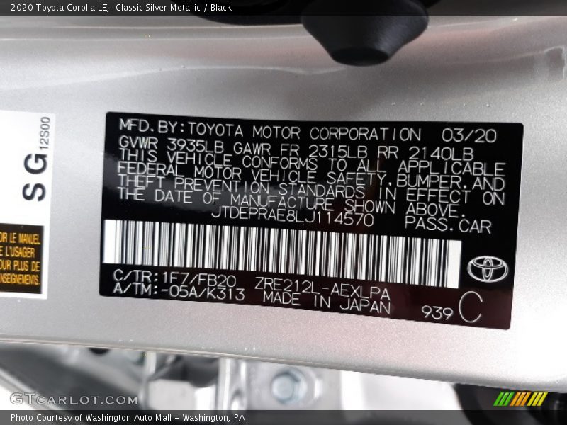 Classic Silver Metallic / Black 2020 Toyota Corolla LE