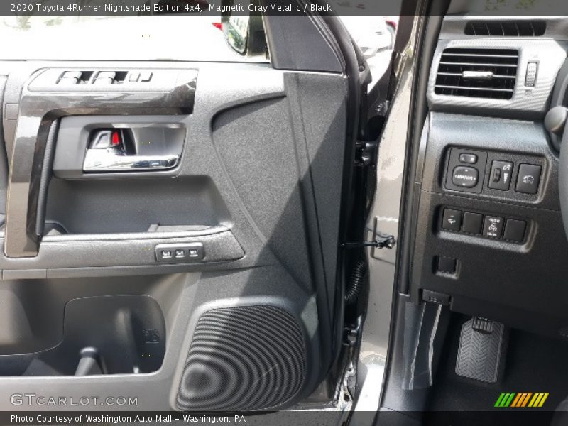 Magnetic Gray Metallic / Black 2020 Toyota 4Runner Nightshade Edition 4x4