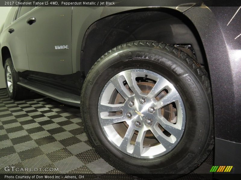 Pepperdust Metallic / Jet Black 2017 Chevrolet Tahoe LS 4WD