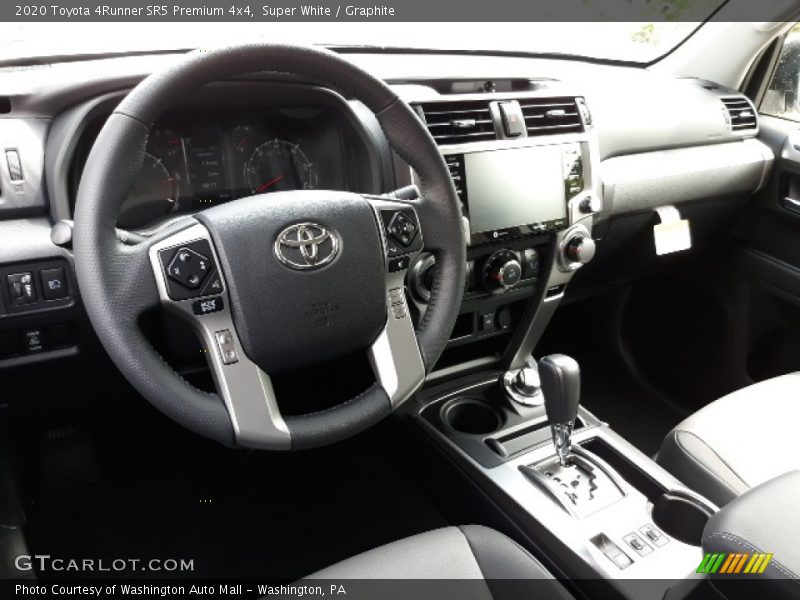 Super White / Graphite 2020 Toyota 4Runner SR5 Premium 4x4