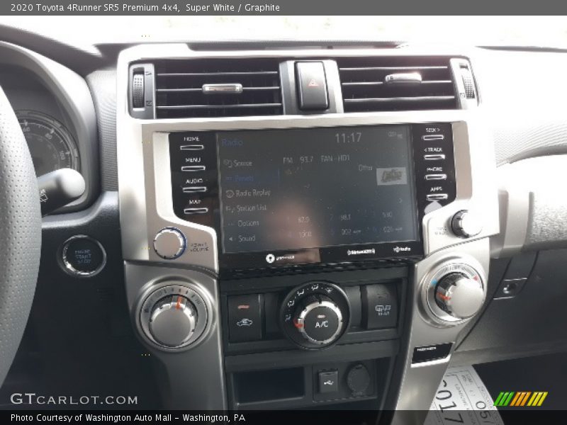 Super White / Graphite 2020 Toyota 4Runner SR5 Premium 4x4