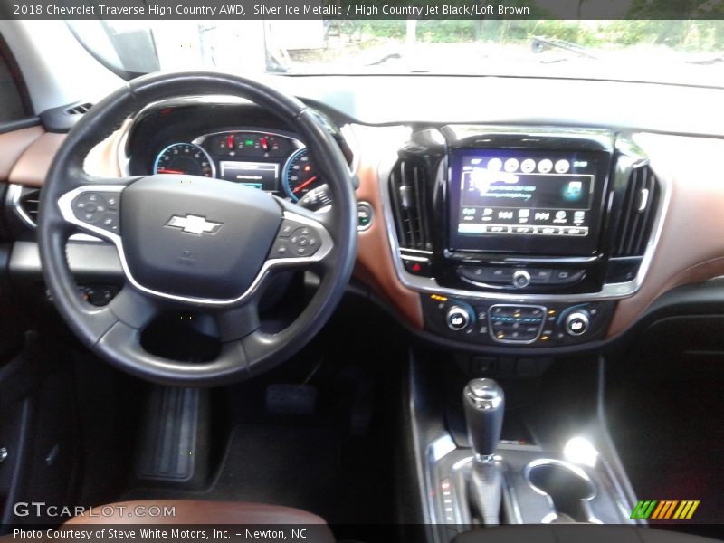 Silver Ice Metallic / High Country Jet Black/Loft Brown 2018 Chevrolet Traverse High Country AWD