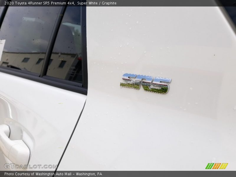 Super White / Graphite 2020 Toyota 4Runner SR5 Premium 4x4
