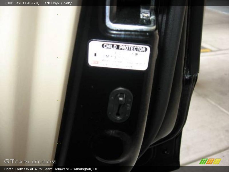 Black Onyx / Ivory 2006 Lexus GX 470