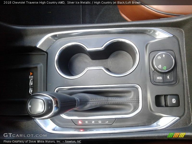 Silver Ice Metallic / High Country Jet Black/Loft Brown 2018 Chevrolet Traverse High Country AWD