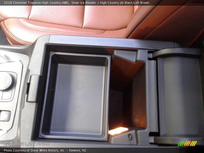 Silver Ice Metallic / High Country Jet Black/Loft Brown 2018 Chevrolet Traverse High Country AWD