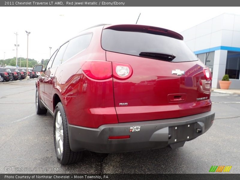 Red Jewel Metallic / Ebony/Ebony 2011 Chevrolet Traverse LT AWD