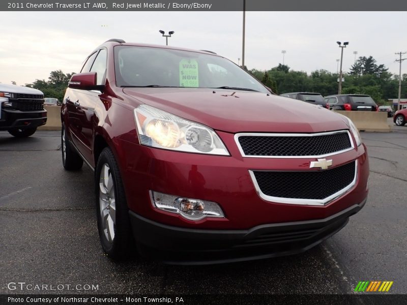 Red Jewel Metallic / Ebony/Ebony 2011 Chevrolet Traverse LT AWD