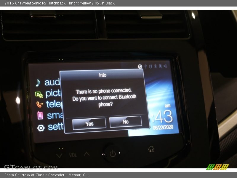 Bright Yellow / RS Jet Black 2016 Chevrolet Sonic RS Hatchback