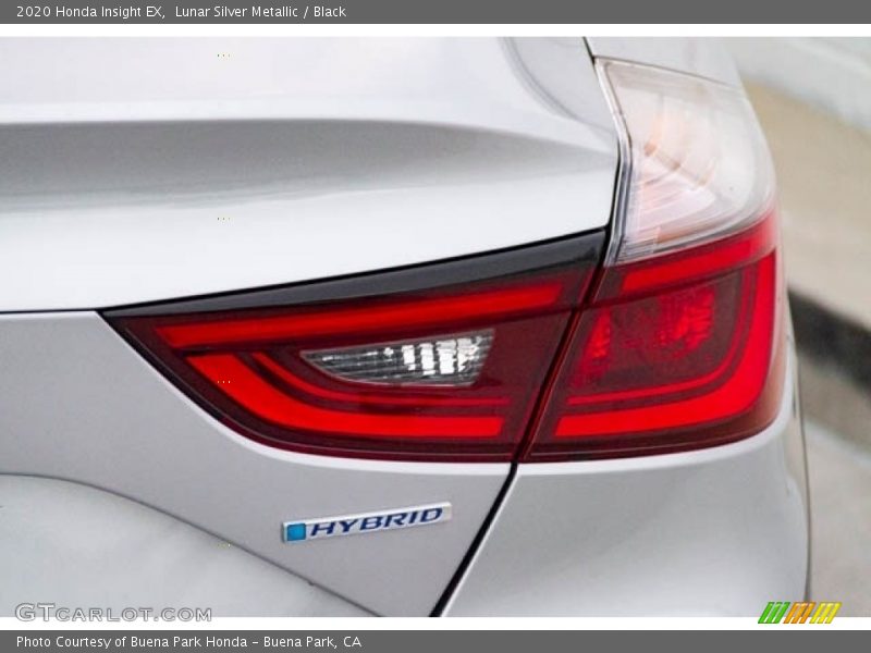 Lunar Silver Metallic / Black 2020 Honda Insight EX