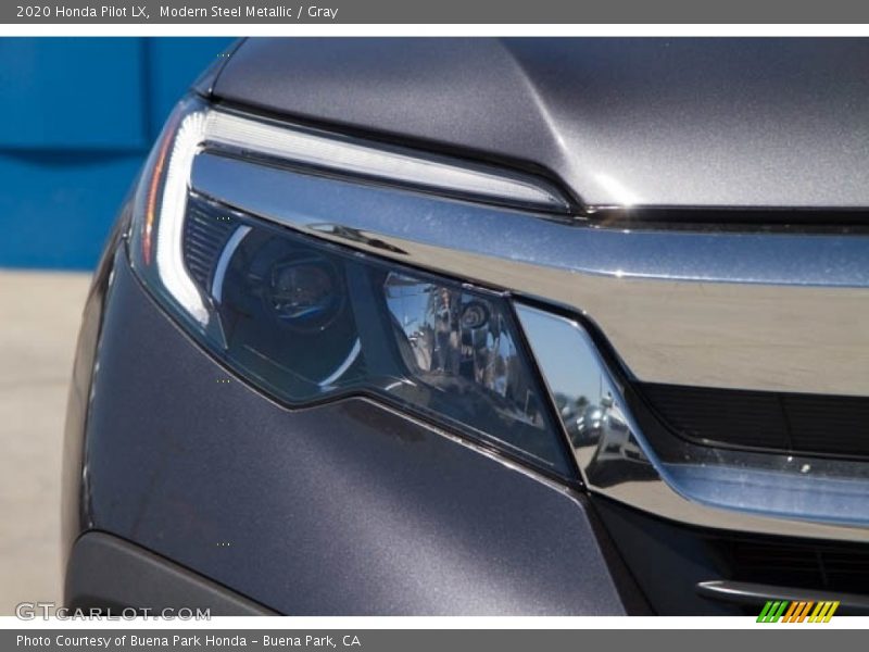 Modern Steel Metallic / Gray 2020 Honda Pilot LX