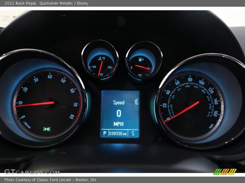 Quicksilver Metallic / Ebony 2012 Buick Regal