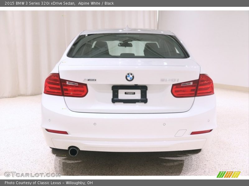 Alpine White / Black 2015 BMW 3 Series 320i xDrive Sedan