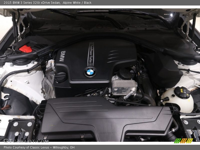 Alpine White / Black 2015 BMW 3 Series 320i xDrive Sedan