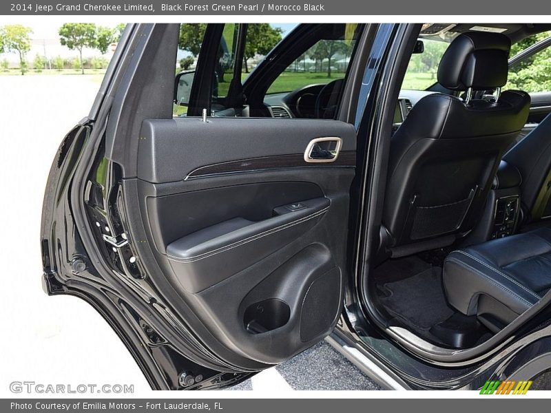 Door Panel of 2014 Grand Cherokee Limited