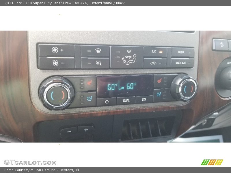 Oxford White / Black 2011 Ford F350 Super Duty Lariat Crew Cab 4x4