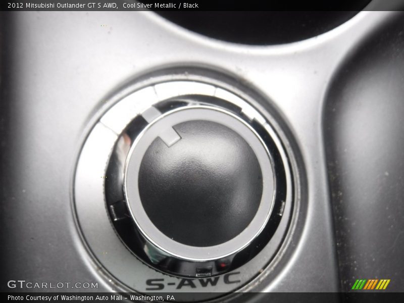 Cool Silver Metallic / Black 2012 Mitsubishi Outlander GT S AWD