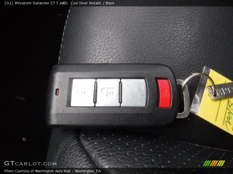Cool Silver Metallic / Black 2012 Mitsubishi Outlander GT S AWD