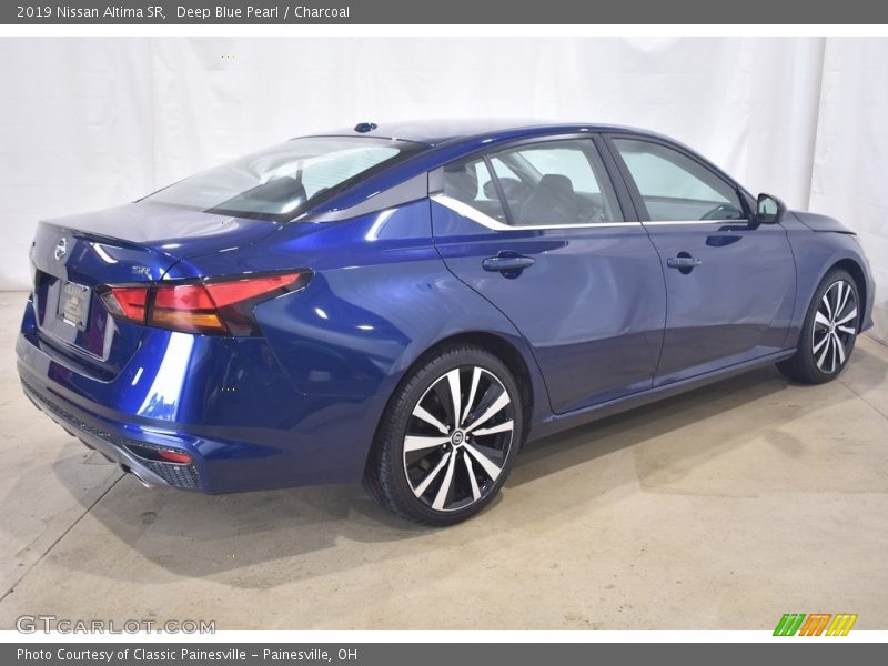 Deep Blue Pearl / Charcoal 2019 Nissan Altima SR