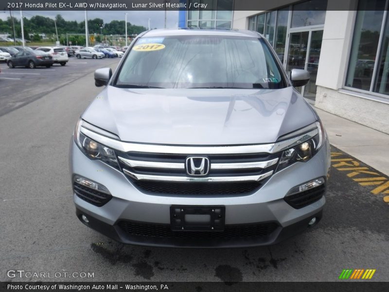 Lunar Silver Metallic / Gray 2017 Honda Pilot EX-L AWD w/Navigation