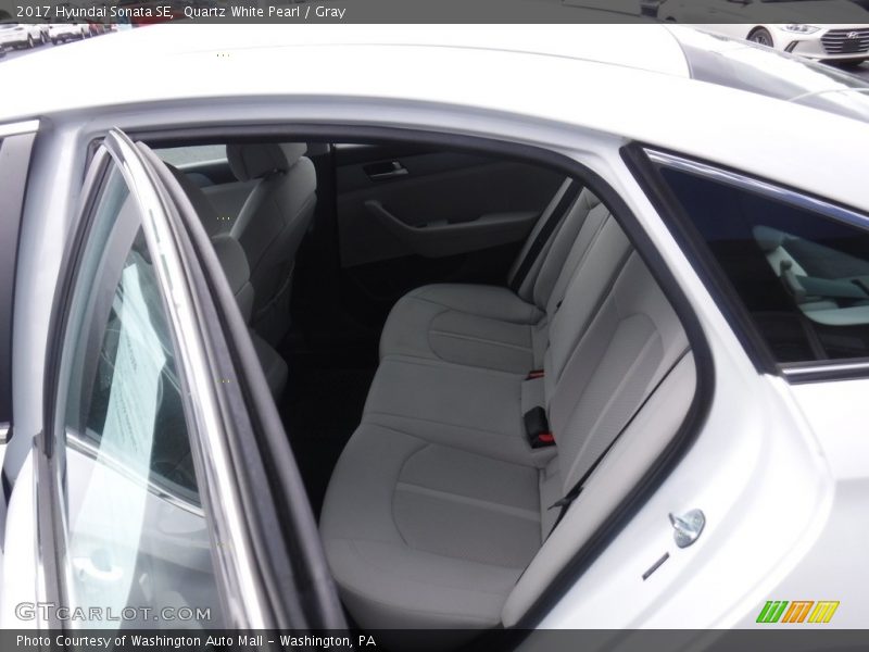 Quartz White Pearl / Gray 2017 Hyundai Sonata SE