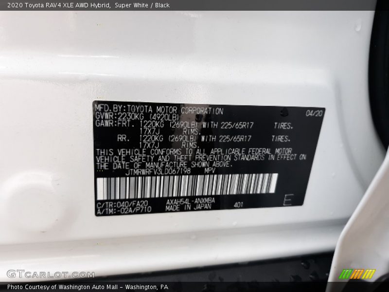 Super White / Black 2020 Toyota RAV4 XLE AWD Hybrid
