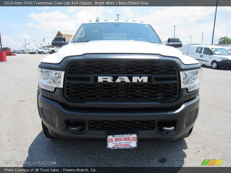 Bright White / Black/Diesel Gray 2019 Ram 5500 Tradesman Crew Cab 4x4 Chassis