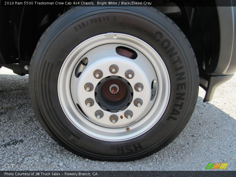 Bright White / Black/Diesel Gray 2019 Ram 5500 Tradesman Crew Cab 4x4 Chassis