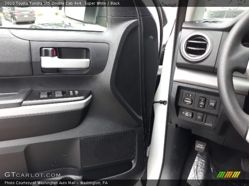 Super White / Black 2020 Toyota Tundra SR5 Double Cab 4x4