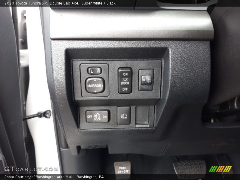 Super White / Black 2020 Toyota Tundra SR5 Double Cab 4x4