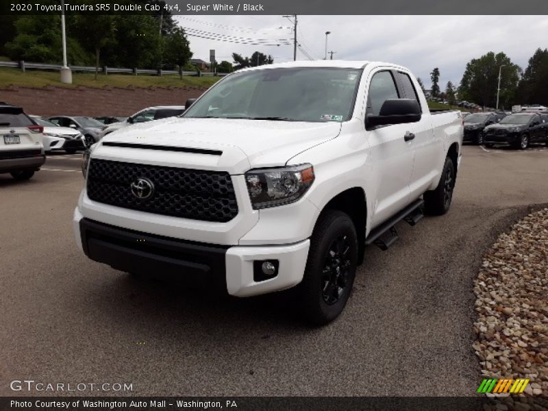Super White / Black 2020 Toyota Tundra SR5 Double Cab 4x4